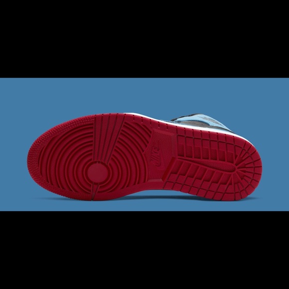 Air Jordan 1 High OG “UNC to Chicago” Size 8 NEW - Picture 5 of 6